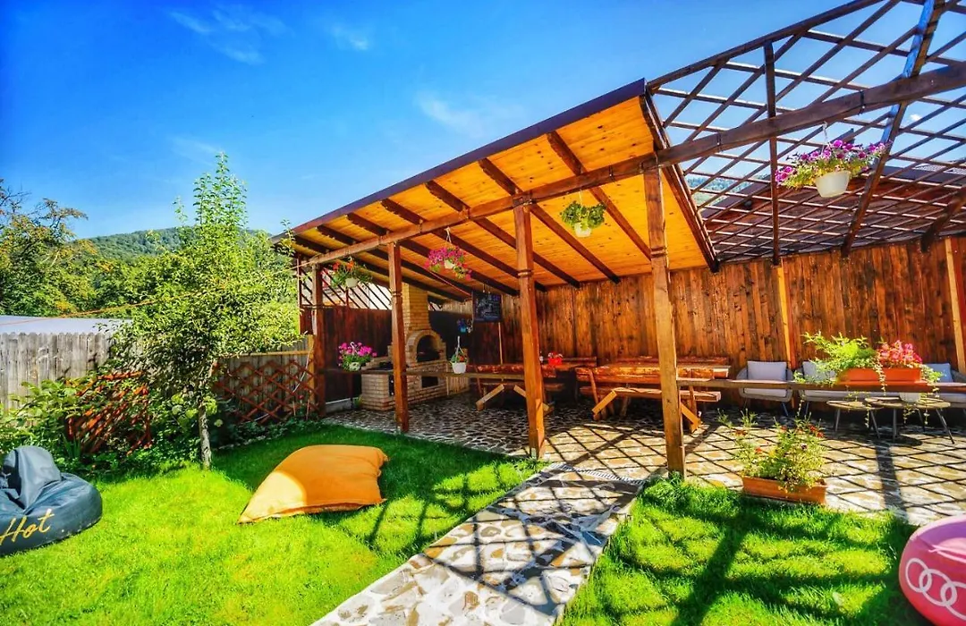 Amandra Chalet-1